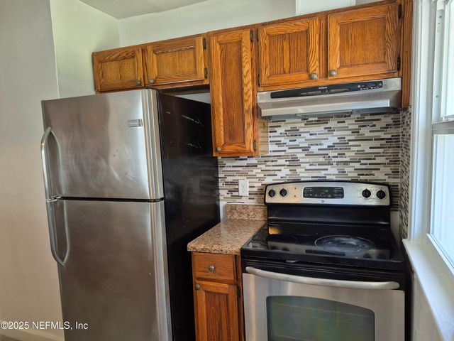 4717 CAMBRIDGE Road, Jacksonville, FL 32210