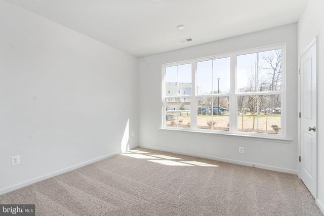 10161 QUEENS WAY, Manassas, VA 20110