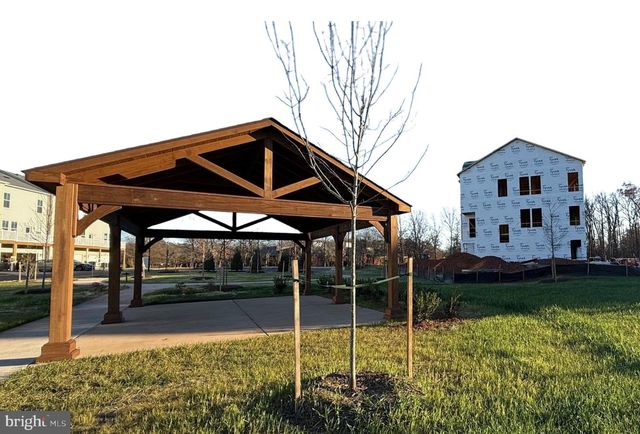 10161 QUEENS WAY, Manassas, VA 20110