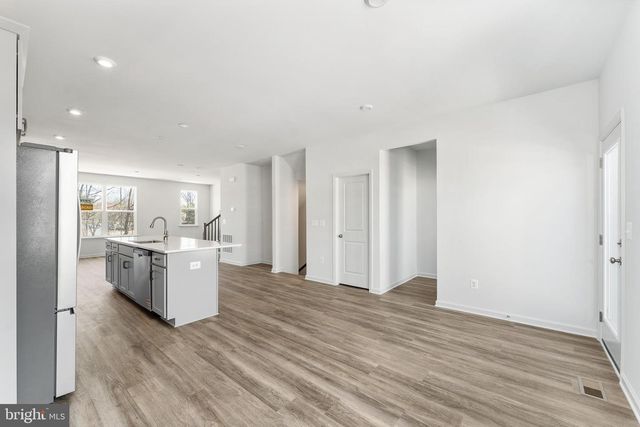10161 QUEENS WAY, Manassas, VA 20110