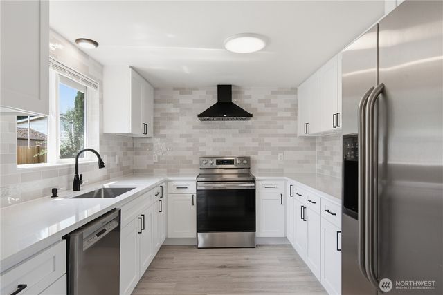 5226 108th Avenue Ct E, Puyallup, WA 98372