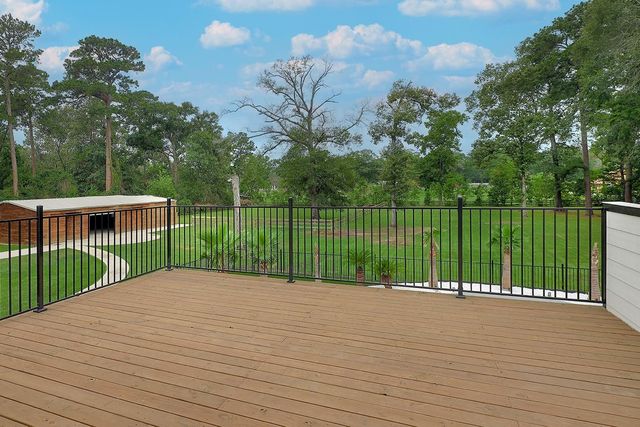 15232 Saddlewood Drive, Conroe, TX 77384