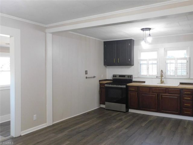 408 S Wadesboro Boulevard, Mount Gilead, NC 27306