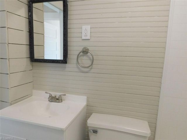 408 S Wadesboro Boulevard, Mount Gilead, NC 27306