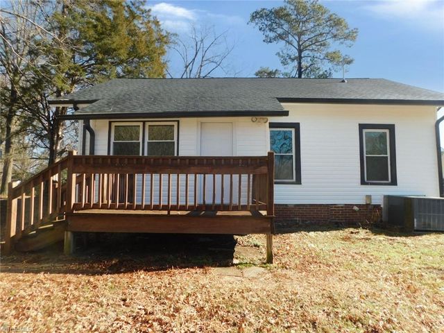 408 S Wadesboro Boulevard, Mount Gilead, NC 27306