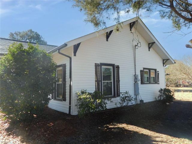 408 S Wadesboro Boulevard, Mount Gilead, NC 27306