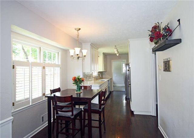 260 E Valley Drive, Marietta, GA 30068