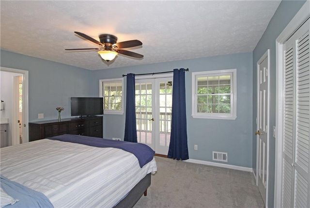 260 E Valley Drive, Marietta, GA 30068