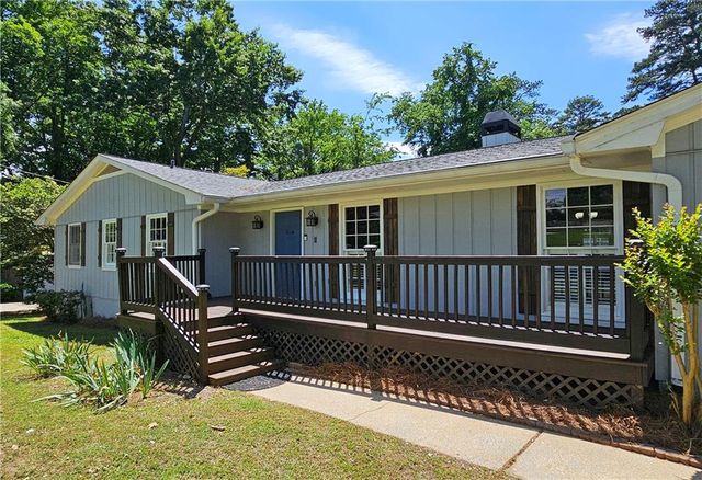 260 E Valley Drive, Marietta, GA 30068