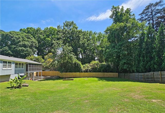 260 E Valley Drive, Marietta, GA 30068