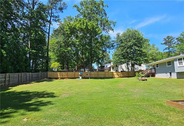 260 E Valley Drive, Marietta, GA 30068