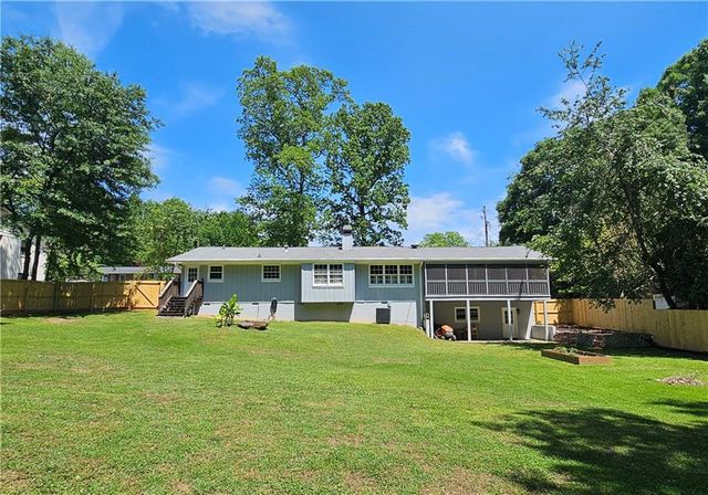 260 E Valley Drive, Marietta, GA 30068