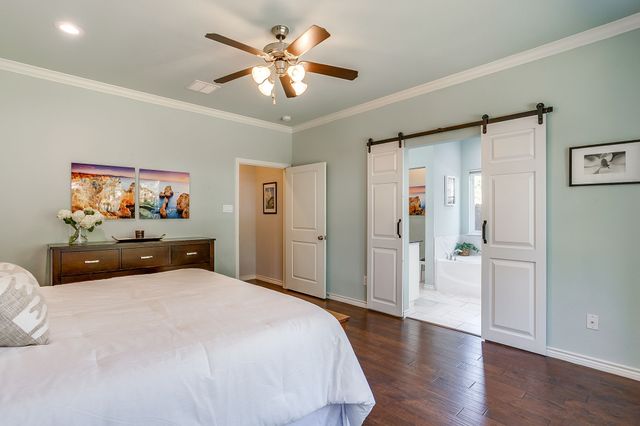 2417 Ryan Avenue, Fort Worth, TX 76110