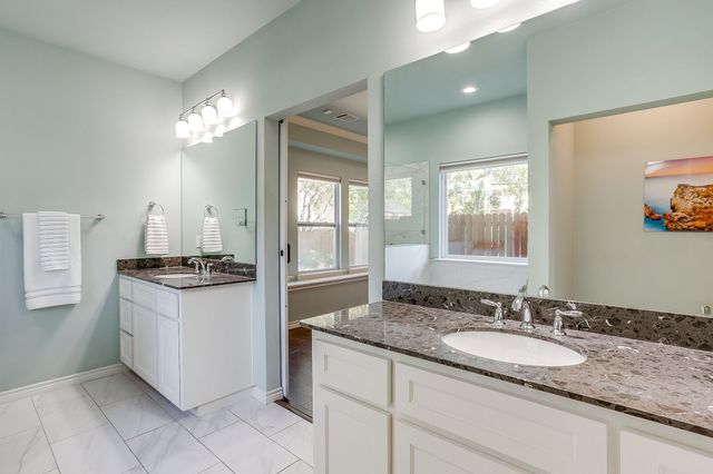 2417 Ryan Avenue, Fort Worth, TX 76110