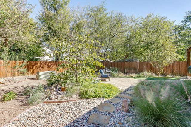 2417 Ryan Avenue, Fort Worth, TX 76110