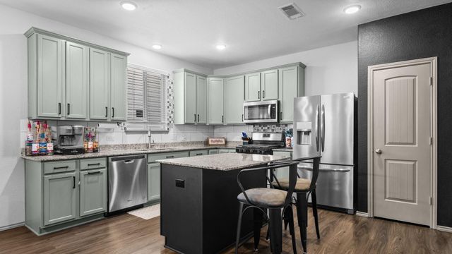 4170 Hidden Timbers Lane, Conroe, TX 77304
