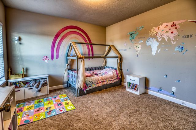 2004 Vineyard Pass, Brenham, TX 77833