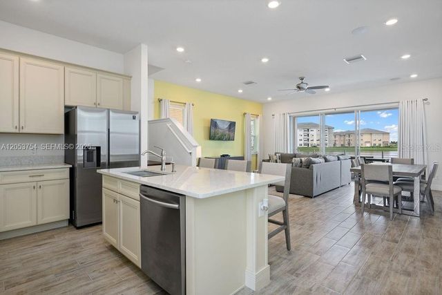 8117 Surf Street, Kissimmee, FL 34747