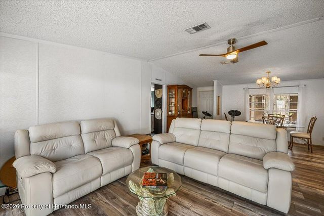 13205 Star Road, Brooksville, FL 34613