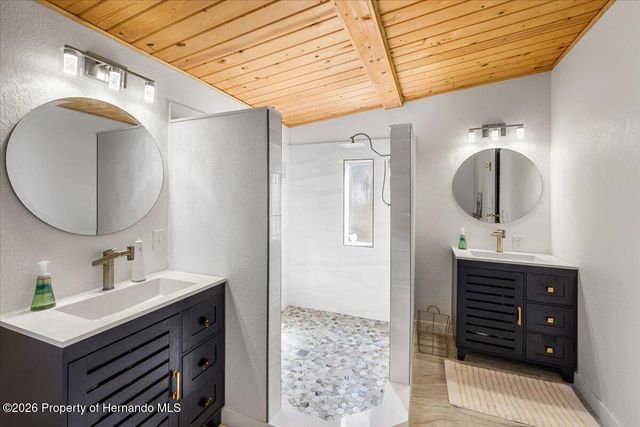 13205 Star Road, Brooksville, FL 34613