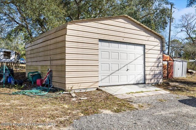 13205 Star Road, Brooksville, FL 34613
