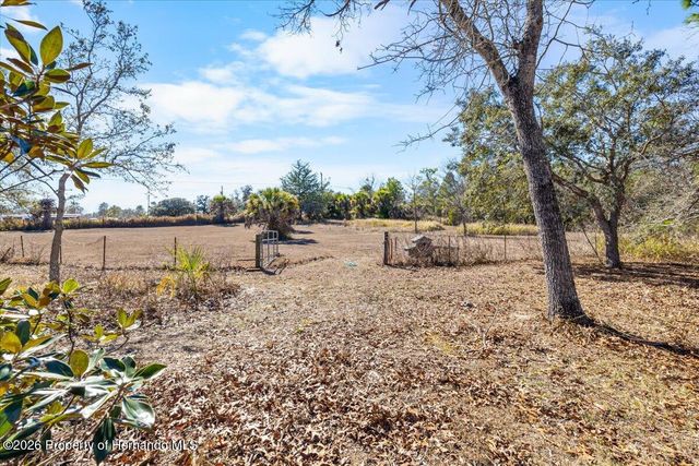 13205 Star Road, Brooksville, FL 34613