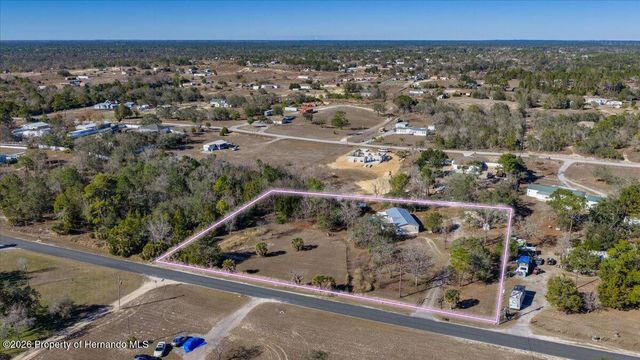 13205 Star Road, Brooksville, FL 34613