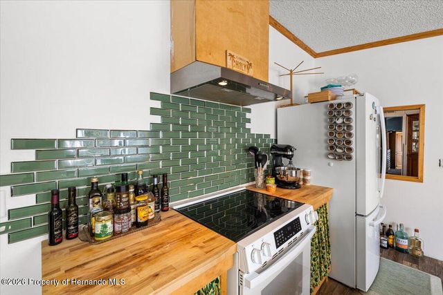 13205 Star Road, Brooksville, FL 34613