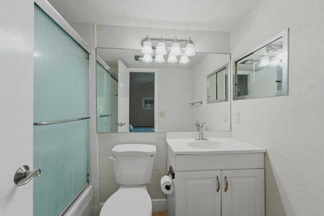 173 KENT J, West Palm Beach, FL 33417