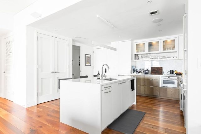 300 Pier 4 Blvd 8A, Boston, MA 02210