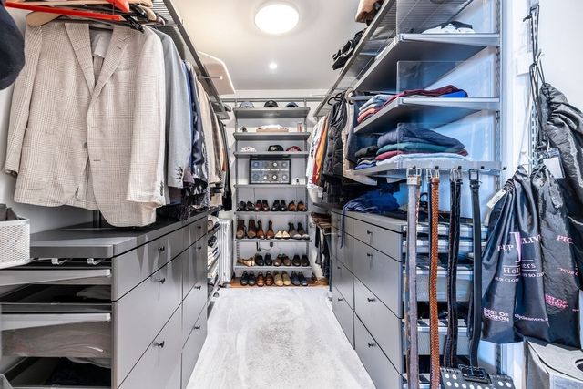 300 Pier 4 Blvd 8A, Boston, MA 02210