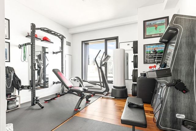 300 Pier 4 Blvd 8A, Boston, MA 02210