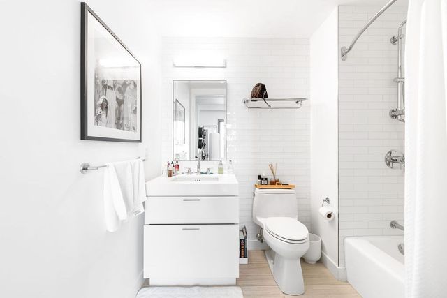 300 Pier 4 Blvd 8A, Boston, MA 02210