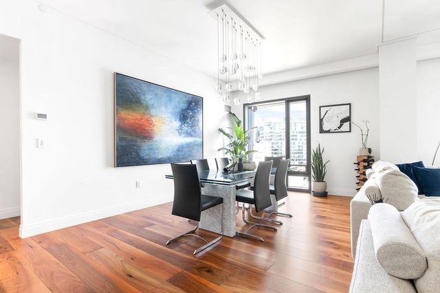 300 Pier 4 Blvd 8A, Boston, MA 02210