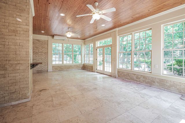 2636 FOX HILL CIR, Germantown, TN 38139