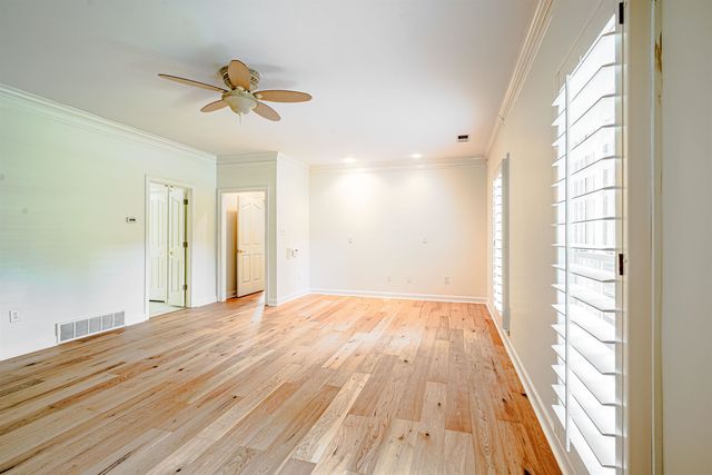 2636 FOX HILL CIR, Germantown, TN 38139