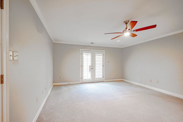 2636 FOX HILL CIR, Germantown, TN 38139