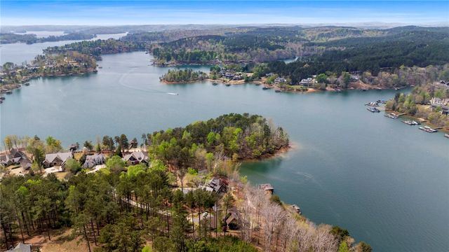 195 Village View Drive, Sunset, SC 29685