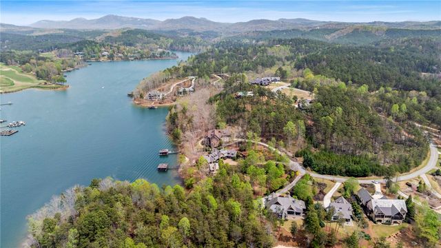 195 Village View Drive, Sunset, SC 29685