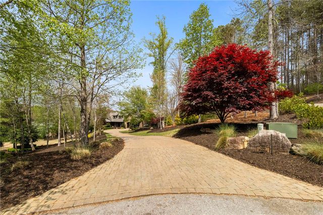 195 Village View Drive, Sunset, SC 29685