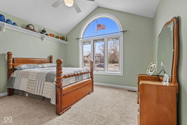 1324 Willow Oak Court, Avon, IN 46123