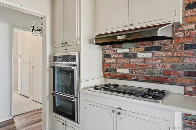 1475 VICKSBURG DR, El Cajon, CA 92021