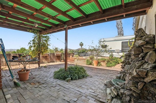 1475 VICKSBURG DR, El Cajon, CA 92021