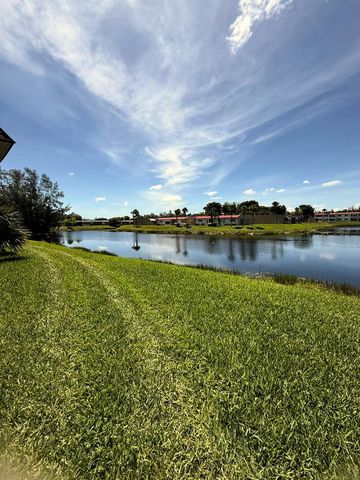 218 Lake Frances Drive, West Palm Beach, FL 33411