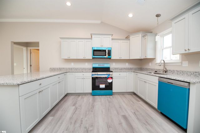1008 Patch Drive, Spartanburg, SC 29302