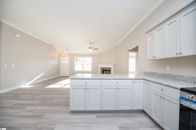 1008 Patch Drive, Spartanburg, SC 29302