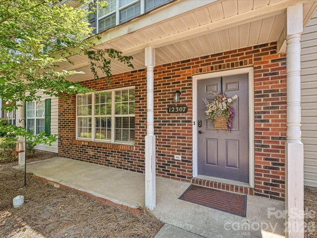 12307 Bluestem Lane, Charlotte, NC 28277