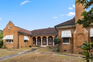 1002 W Pine, Hattiesburg, MS 39401