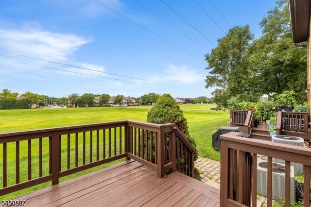 624 Robin Rd, Hillsborough Twp., NJ 08844