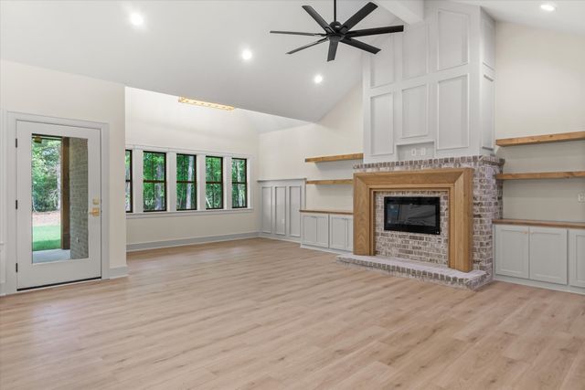 404 Privat Road 5808, Grand Saline, TX 75140